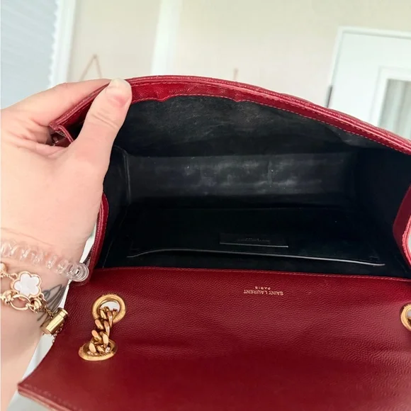 Yves Saint Laurent Envelope Scarlet Quilted Shoulder Bag Gold Chain YSL - Picture 15 of 16